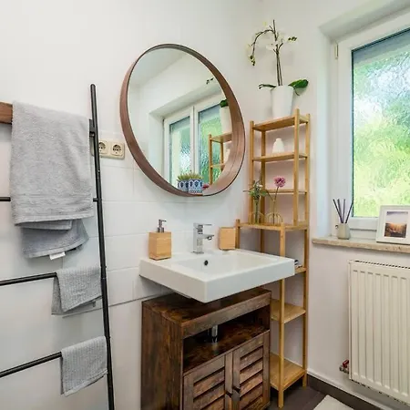 1og Mitte Wunderschone 68m² Grosse 2-zimmer Nahe Salzburg Apartament